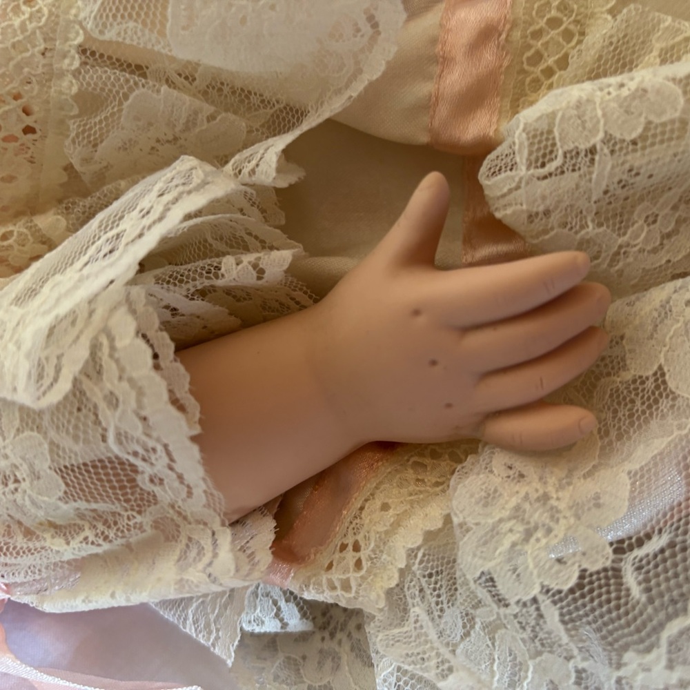 Elegant Pink and Cream Porcelain Doll - Picture 5 of 11